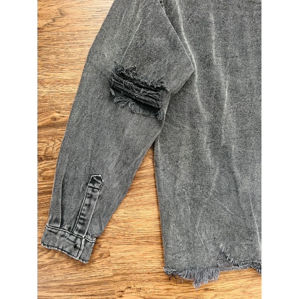 Forever 21 Men Distressed Denim Shirt Gray Frayed Hem Long Sleeve Snap Button S - Picture 6 of 6